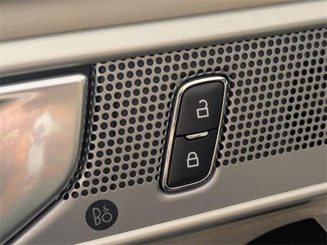 used 2023 Ford Explorer car, priced at $31,984