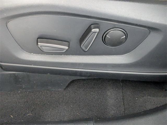 used 2023 Ford Explorer car, priced at $31,984