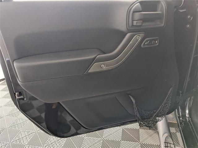 used 2015 Jeep Wrangler Unlimited car, priced at $18,171