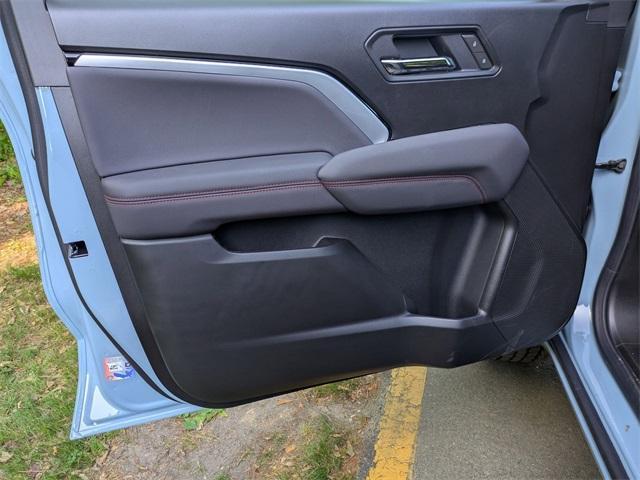 new 2025 Chevrolet Colorado car, priced at $46,465
