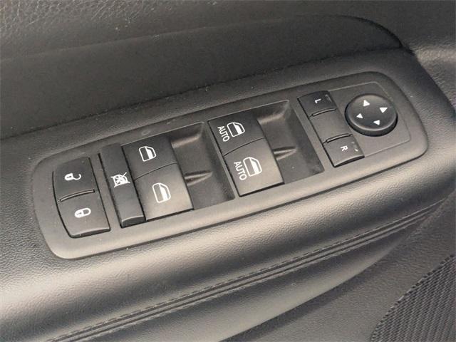 used 2022 Jeep Grand Cherokee WK car, priced at $22,689