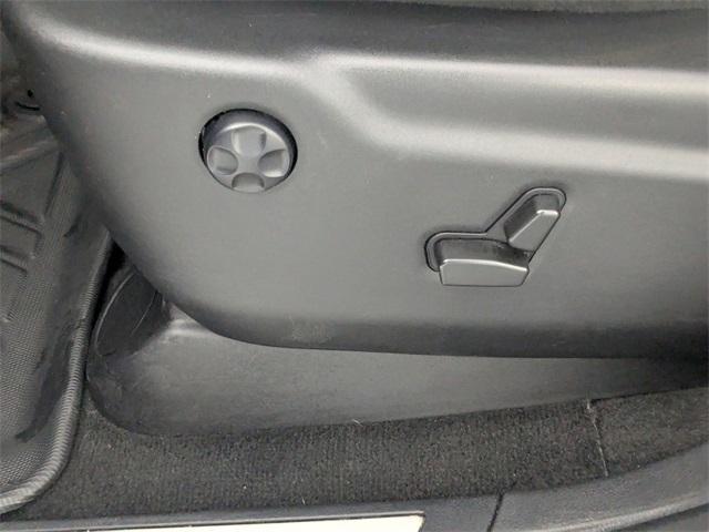 used 2022 Jeep Grand Cherokee WK car, priced at $22,689