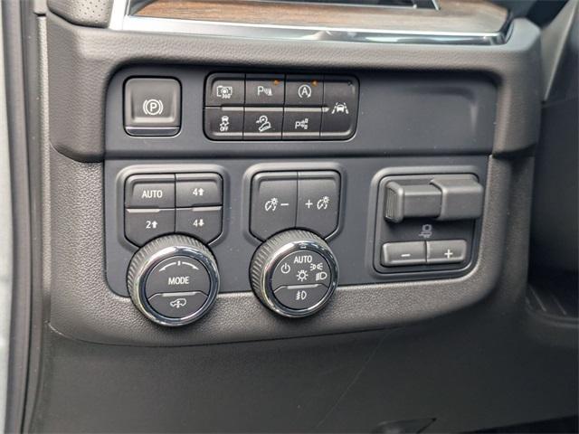 new 2025 Chevrolet Suburban car, priced at $88,455