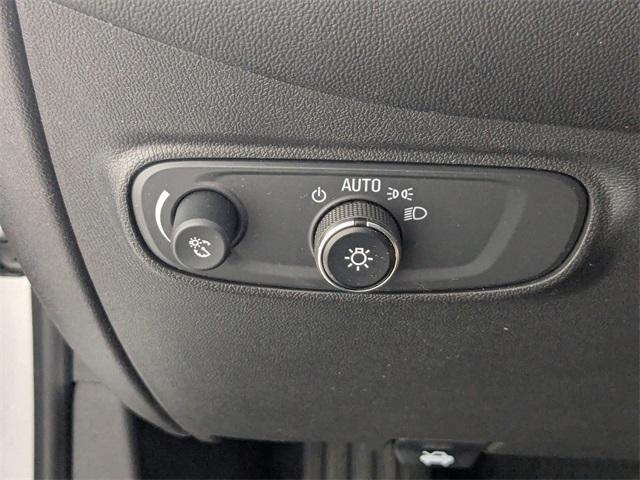 used 2022 Chevrolet Equinox car, priced at $21,045