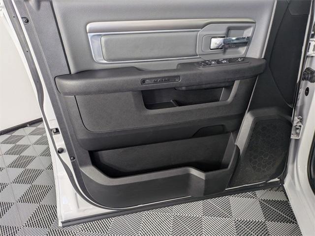 used 2023 Ram 1500 Classic car, priced at $29,000