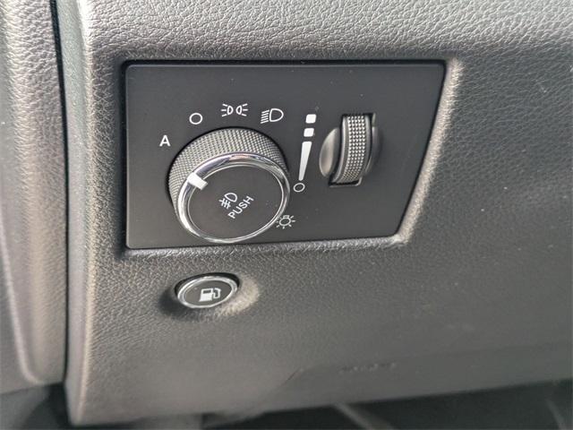 used 2020 Jeep Grand Cherokee car, priced at $21,197