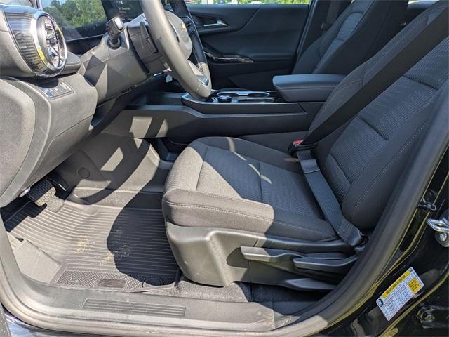 new 2026 Chevrolet Equinox car, priced at $28,995