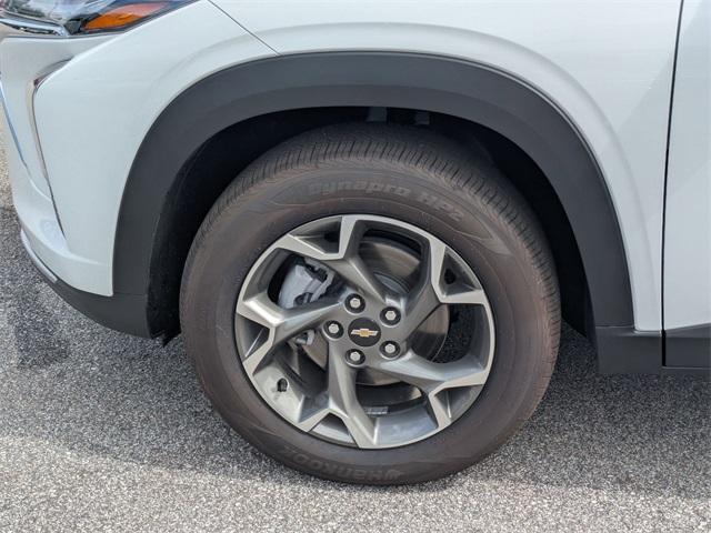 new 2025 Chevrolet Trax car, priced at $23,760