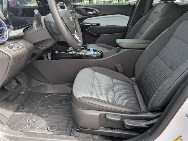 new 2025 Chevrolet Trax car, priced at $23,760