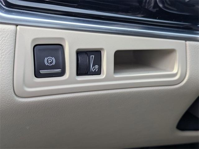 used 2025 Cadillac XT6 car, priced at $42,099