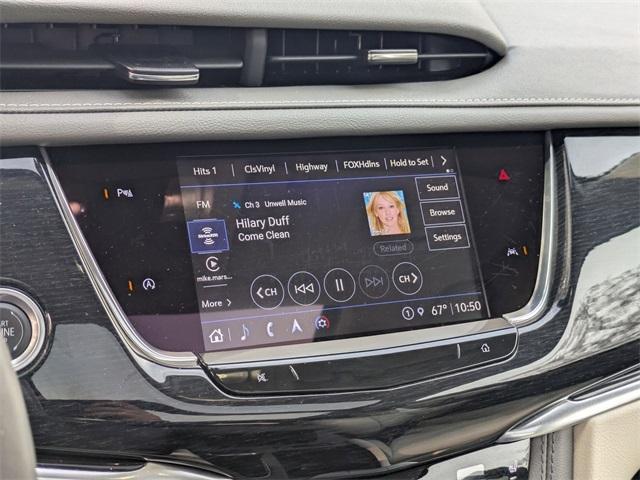 used 2025 Cadillac XT6 car, priced at $42,099