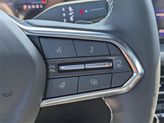 new 2025 Chevrolet Traverse car, priced at $43,195