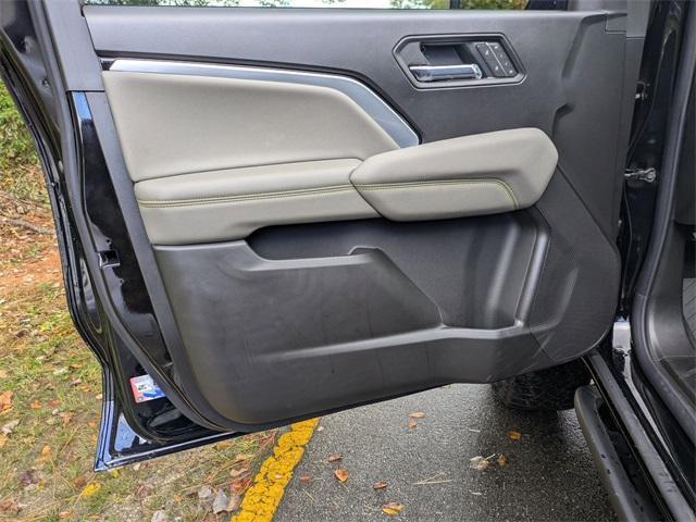 new 2026 Chevrolet Colorado car, priced at $52,620