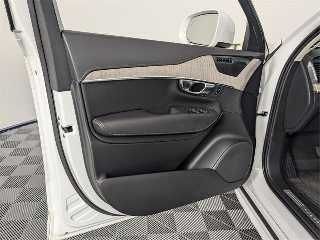 used 2022 Volvo XC90 car, priced at $38,237