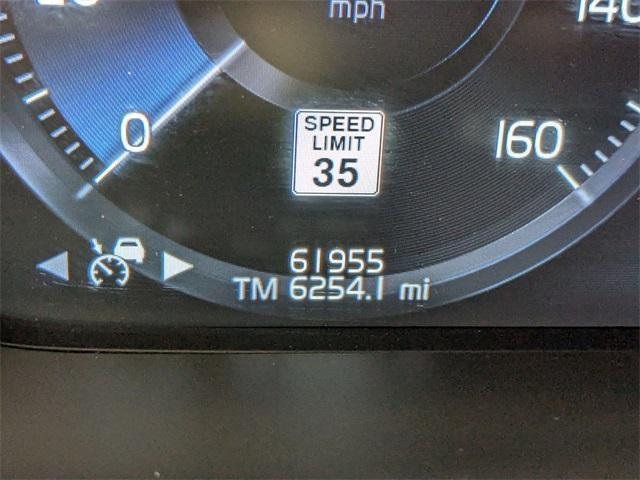 used 2022 Volvo XC90 car, priced at $38,237