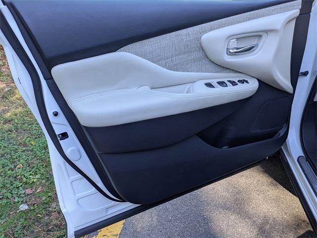 used 2023 Nissan Murano car, priced at $19,000