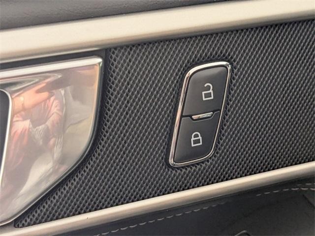 used 2020 Ford Explorer car, priced at $17,438