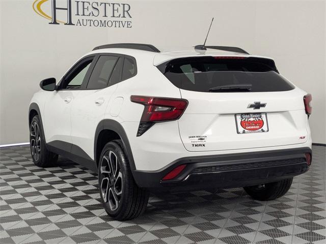 used 2025 Chevrolet Trax car, priced at $25,212