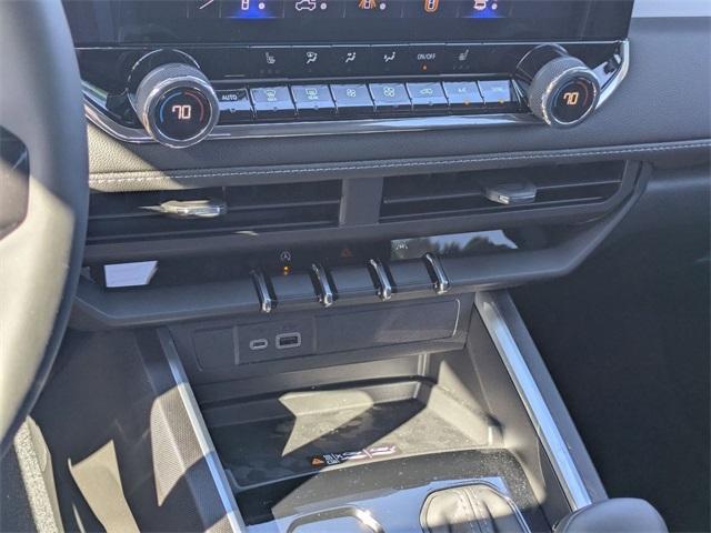 new 2025 Chevrolet Colorado car, priced at $42,430