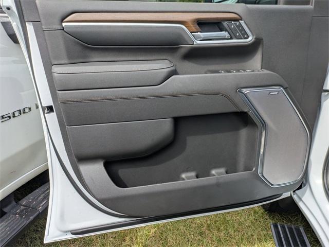 new 2026 Chevrolet Silverado 3500 car, priced at $86,865