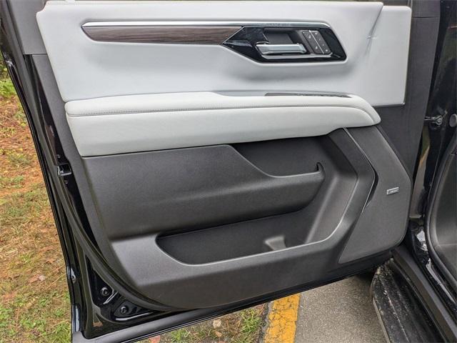 new 2025 Chevrolet Tahoe car, priced at $76,310