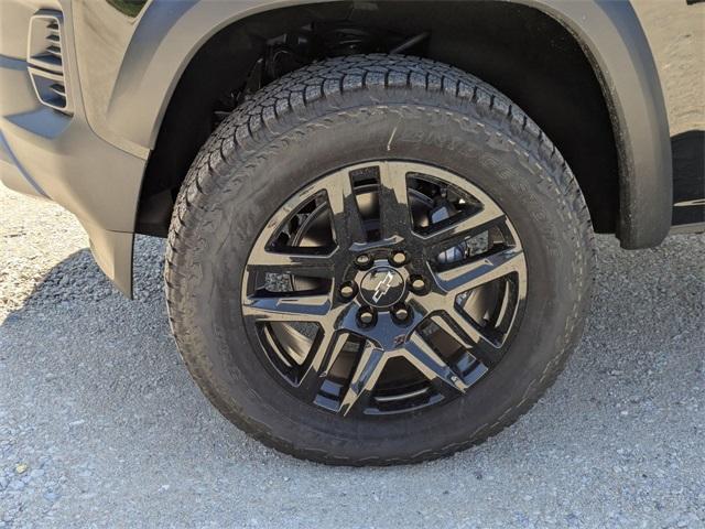 new 2025 Chevrolet Colorado car, priced at $45,380
