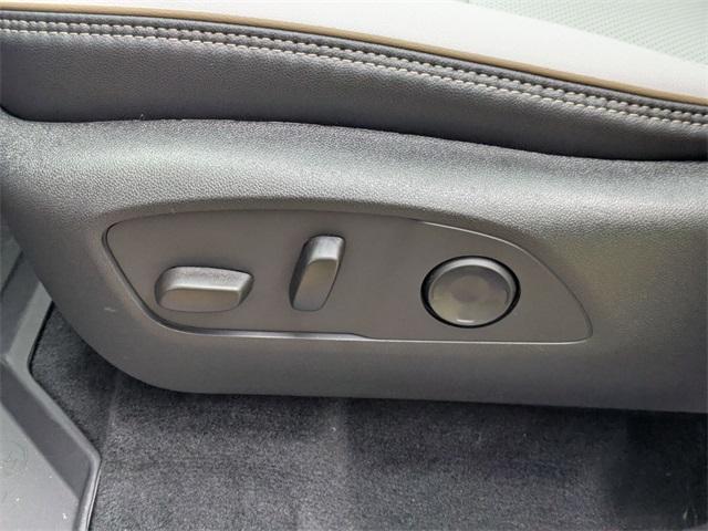 new 2026 Chevrolet Traverse car, priced at $55,495