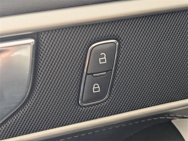 used 2021 Ford Explorer car, priced at $20,000