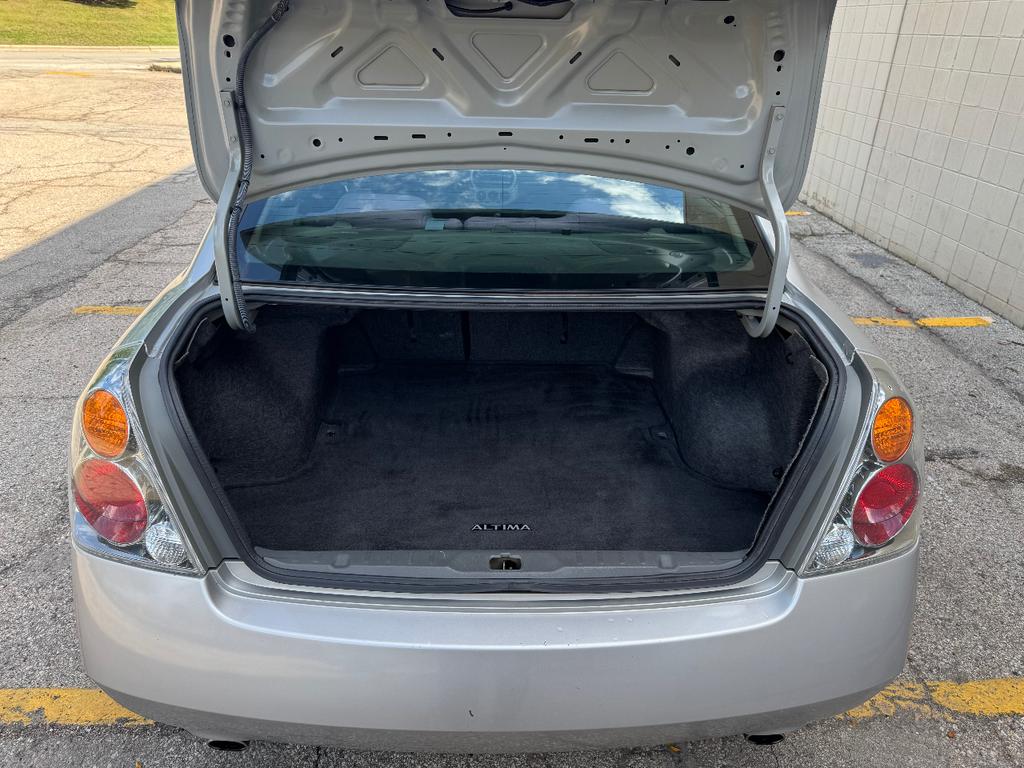used 2004 Nissan Altima car, priced at $4,999