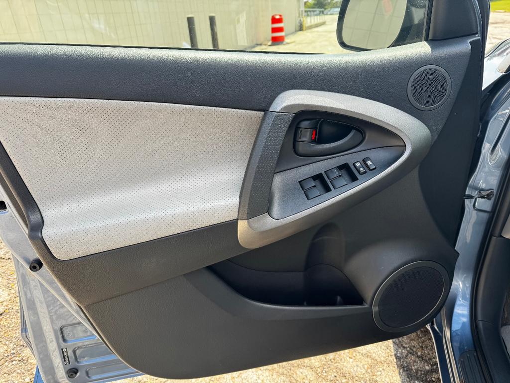 used 2009 Toyota RAV4 car, priced at $7,999