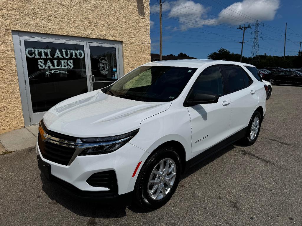 used 2022 Chevrolet Equinox car, priced at $16,999