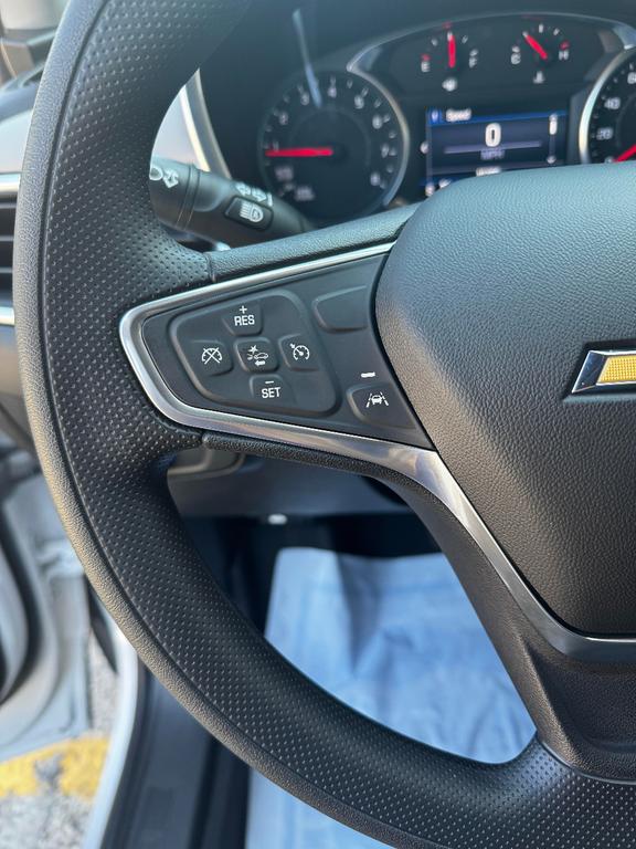 used 2022 Chevrolet Equinox car, priced at $16,999