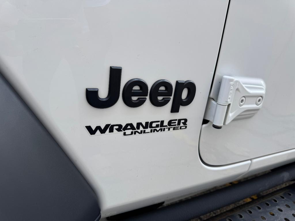 used 2022 Jeep Wrangler Unlimited car, priced at $22,999