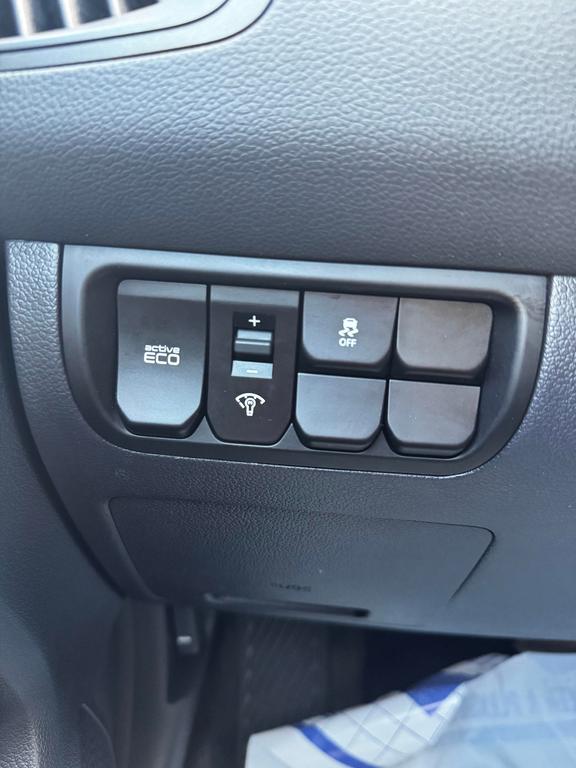 used 2013 Kia Rio car, priced at $5,999