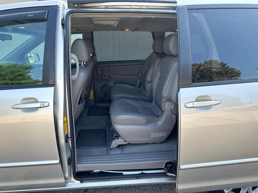 used 2004 Toyota Sienna car, priced at $7,999