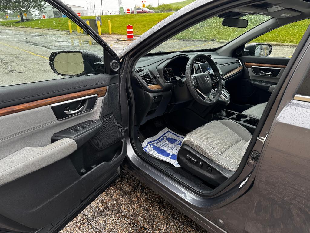 used 2018 Honda CR-V car, priced at $18,999