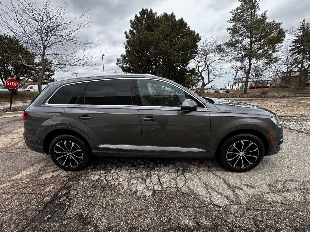 used 2019 Audi Q7 car, priced at $26,900