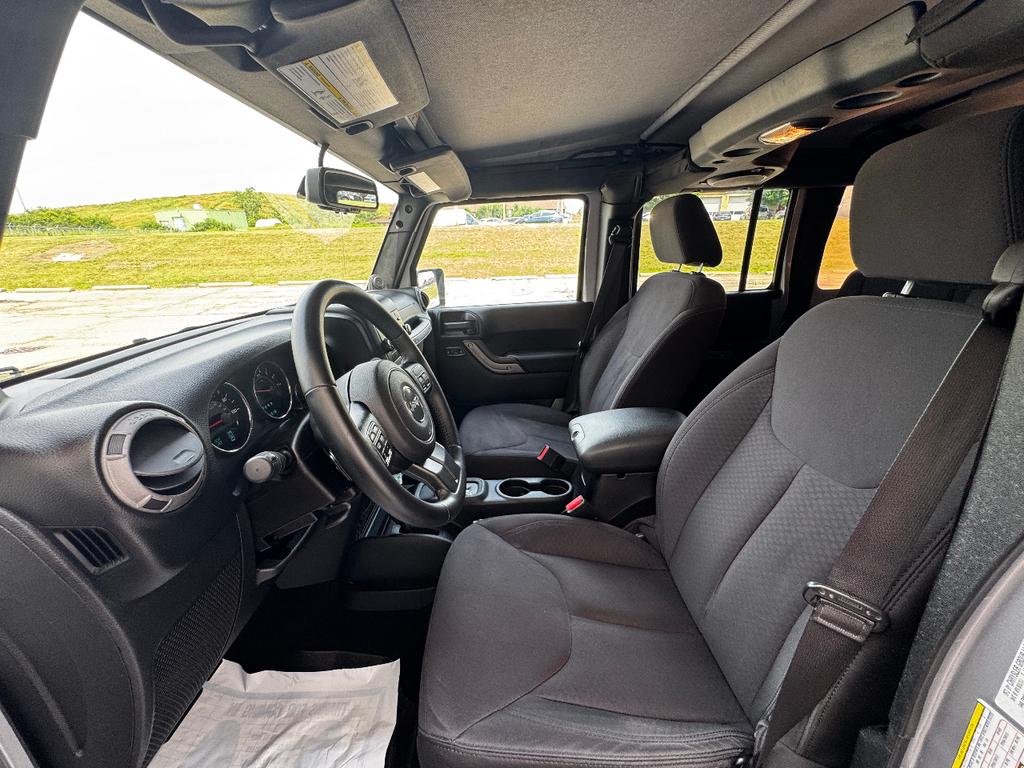 used 2013 Jeep Wrangler Unlimited car, priced at $11,999