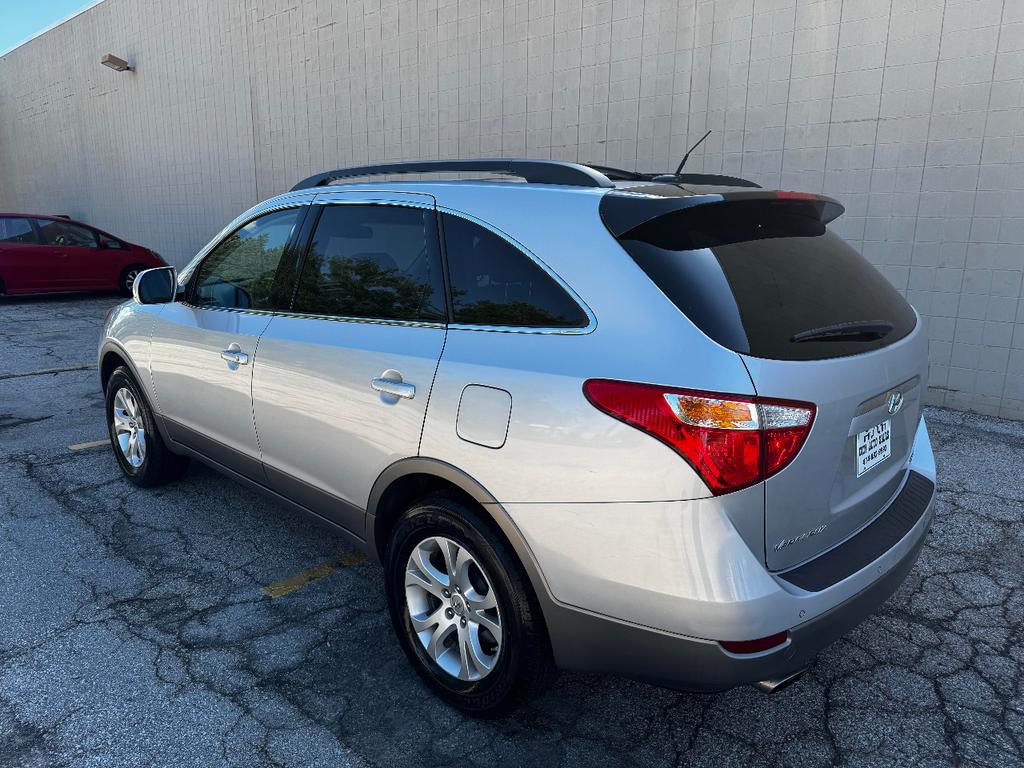 used 2012 Hyundai Veracruz car, priced at $5,499