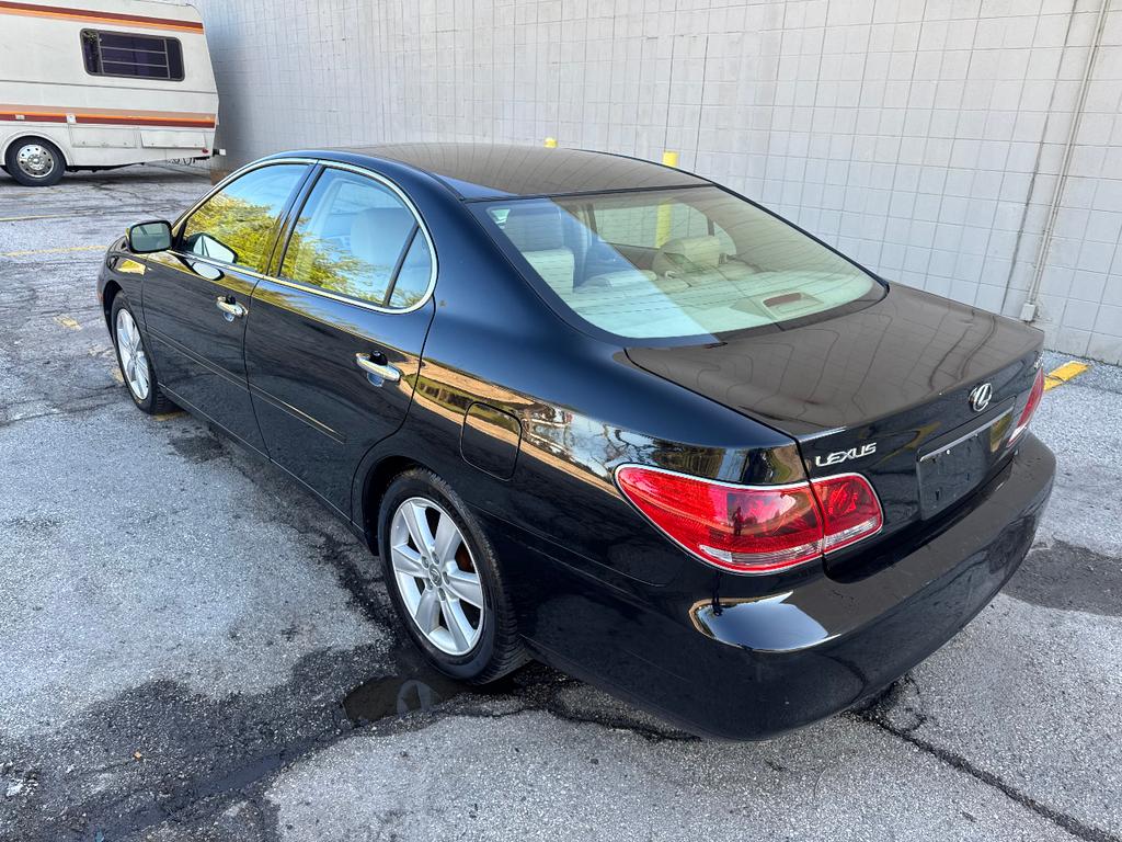 used 2005 Lexus ES 330 car, priced at $6,999