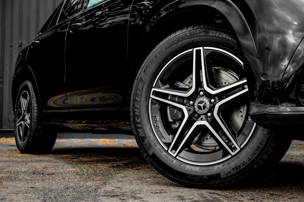 new 2026 Mercedes-Benz GLE 450 car, priced at $81,165