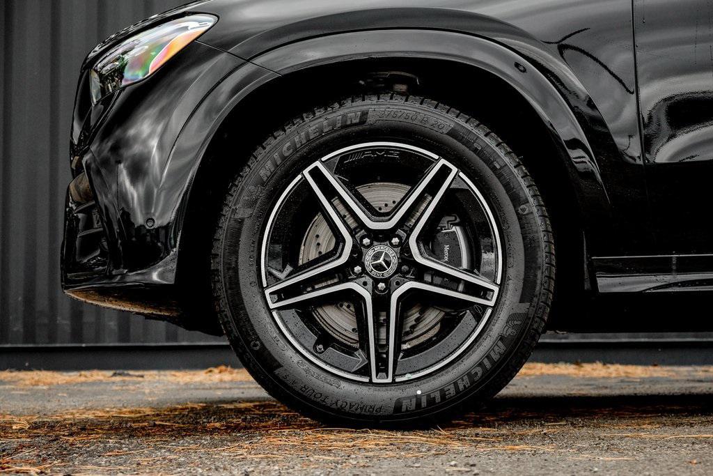 new 2026 Mercedes-Benz GLE 450 car, priced at $81,165