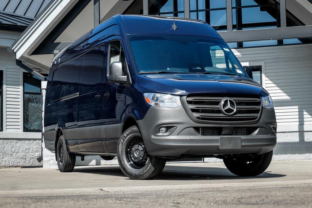 new 2025 Mercedes-Benz Sprinter 2500 car, priced at $71,210