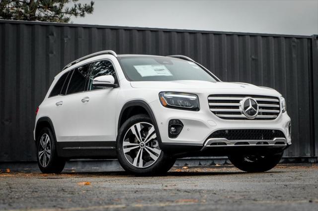 new 2025 Mercedes-Benz GLB 250 car, priced at $51,830