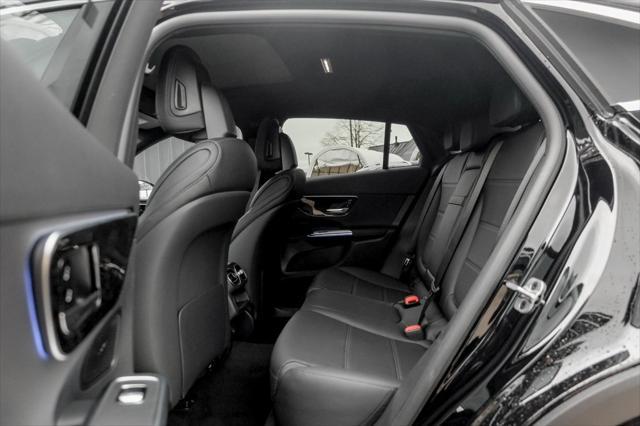 new 2025 Mercedes-Benz GLC 300 car, priced at $60,860