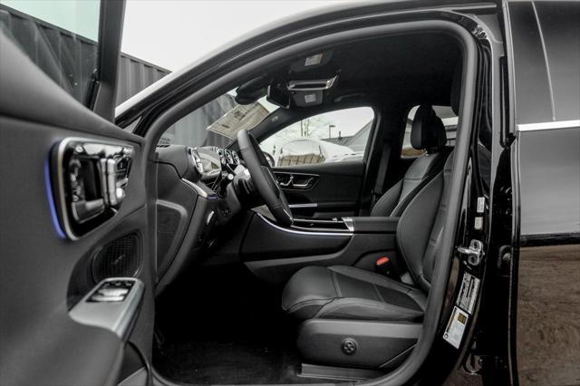 new 2025 Mercedes-Benz GLC 300 car, priced at $60,860