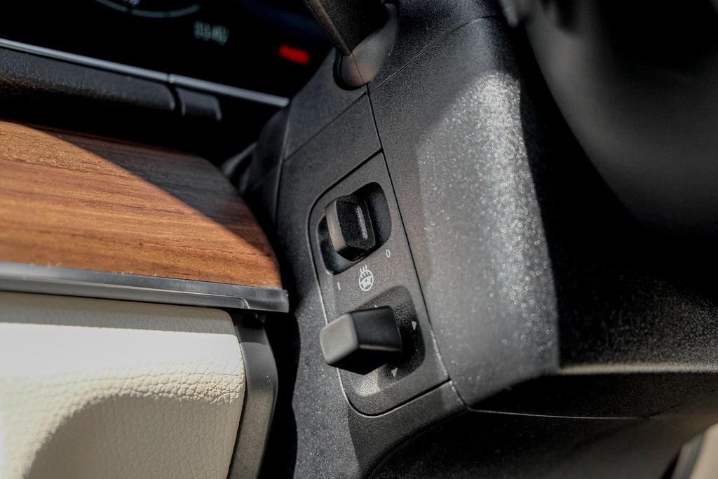 new 2026 Mercedes-Benz GLE 350 car, priced at $70,515