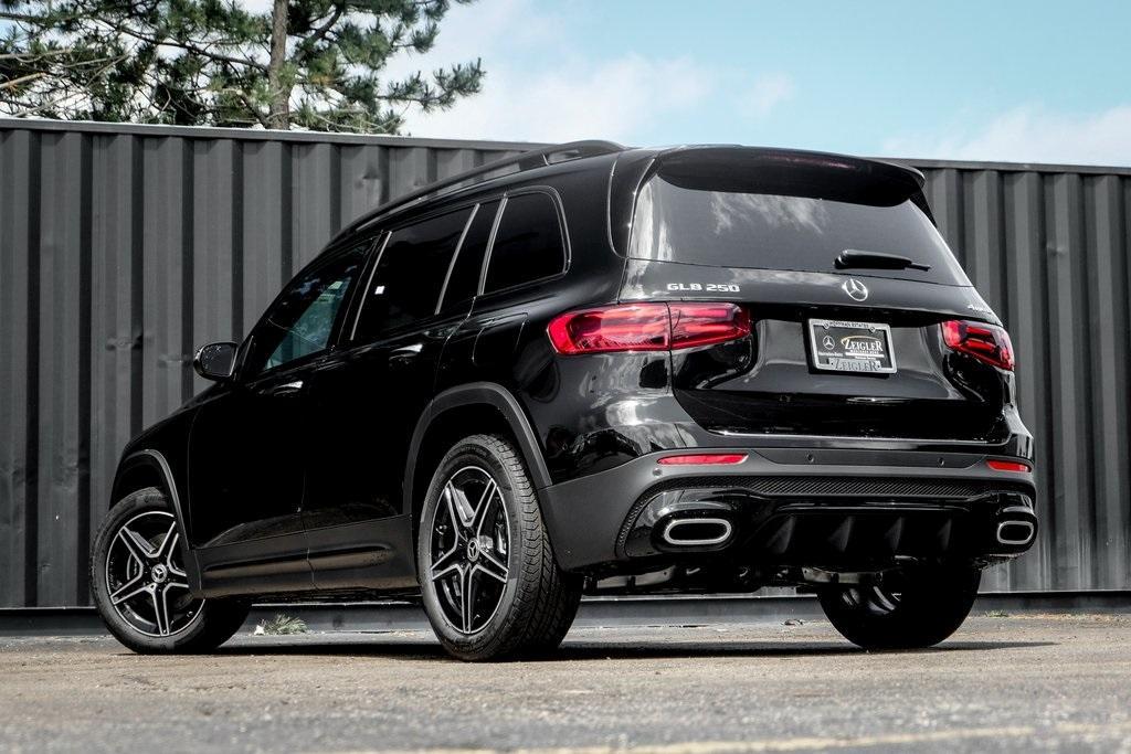 new 2024 Mercedes-Benz GLB 250 car, priced at $54,325