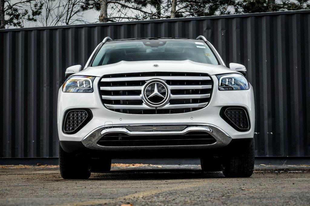 new 2026 Mercedes-Benz GLS 450 car, priced at $93,255
