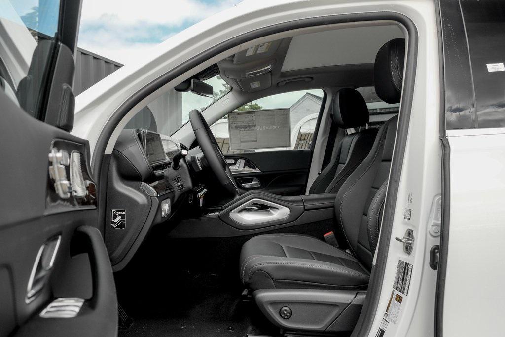 new 2026 Mercedes-Benz GLS 450 car, priced at $93,255